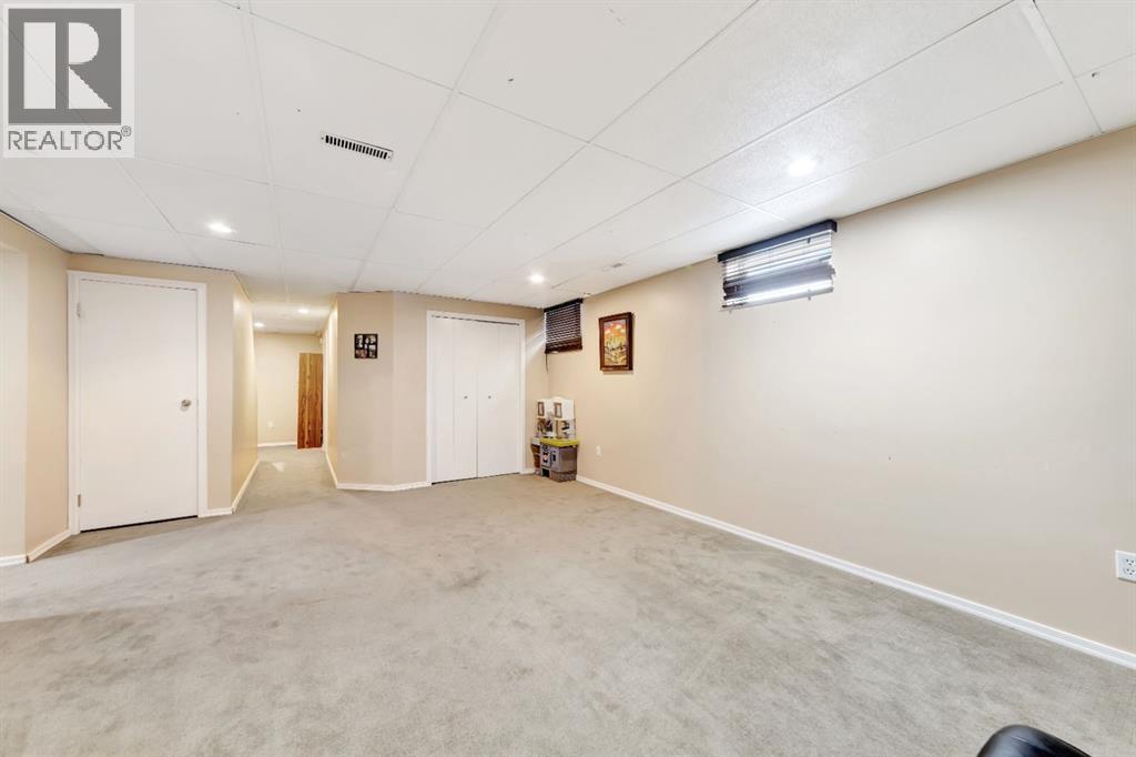 207 3rd Avenue E, Neilburg, Saskatchewan  S0M 2C0 - Photo 26 - A2294907