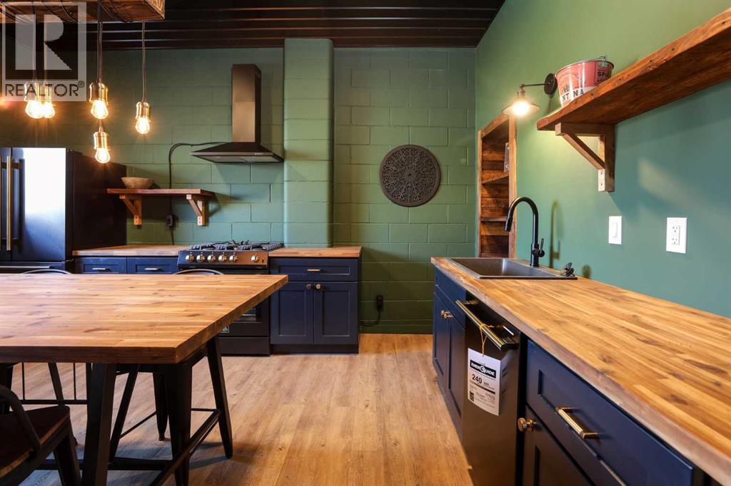 111 4 Avenue, Warner, Alberta  T0K 2L0 - Photo 7 - A2280533