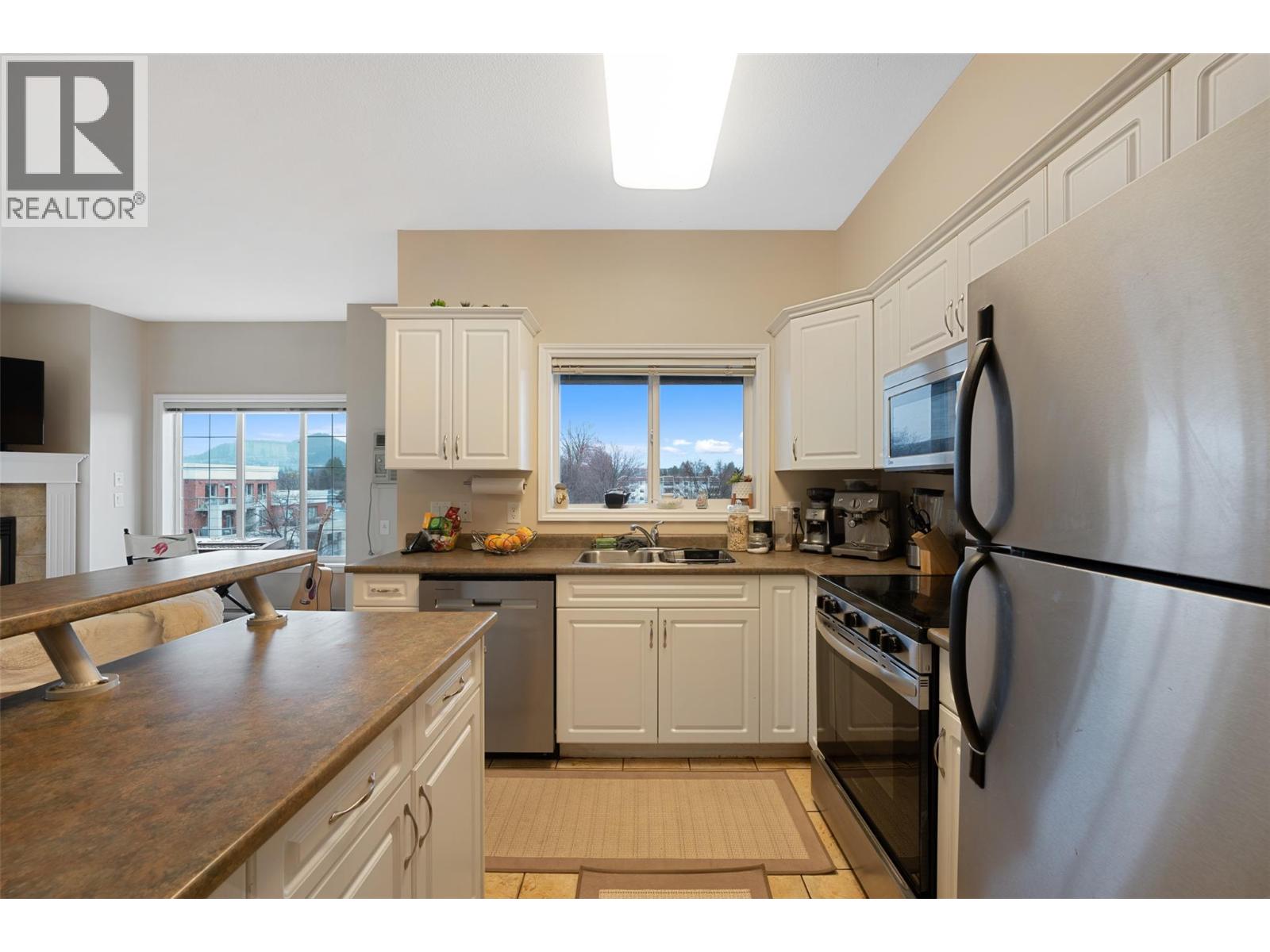 1125 Bernard Avenue Unit# 401, Kelowna, British Columbia  V1Y 6R3 - Photo 7 - 10380488