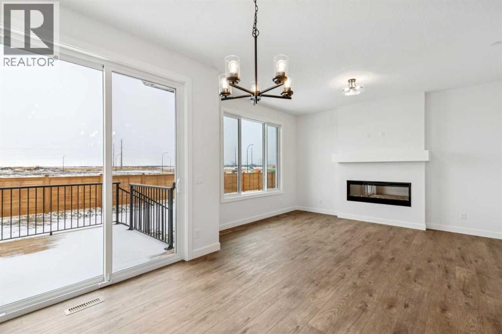 534 Hotchkiss Manor, Calgary, Alberta  T3S 0T2 - Photo 13 - A2288974