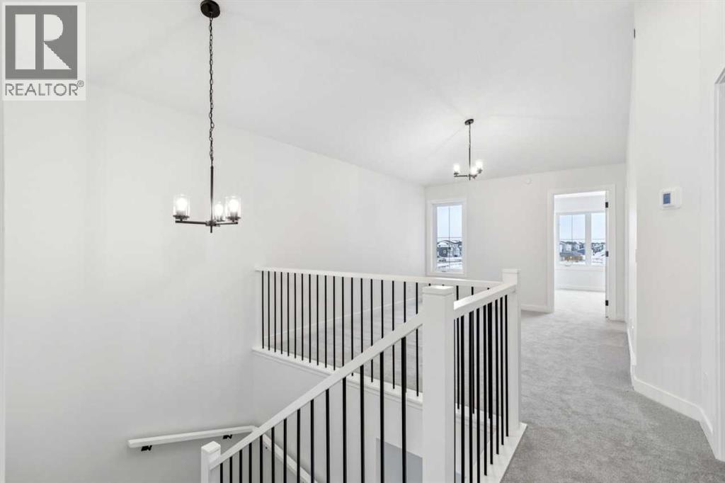 534 Hotchkiss Manor, Calgary, Alberta  T3S 0T2 - Photo 18 - A2288974