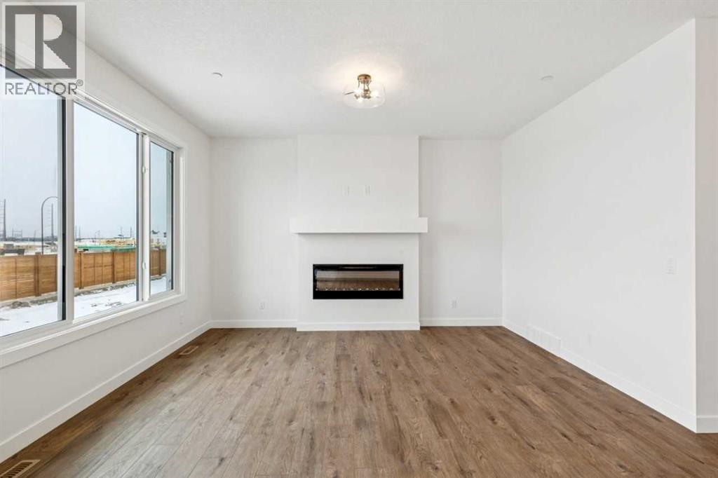 534 Hotchkiss Manor, Calgary, Alberta  T3S 0T2 - Photo 15 - A2288974