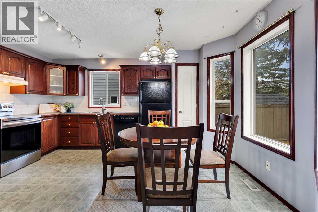 47 Carmel Close Ne, Calgary, Alberta  T1Y 6Z3 - Photo 11 - A2294893