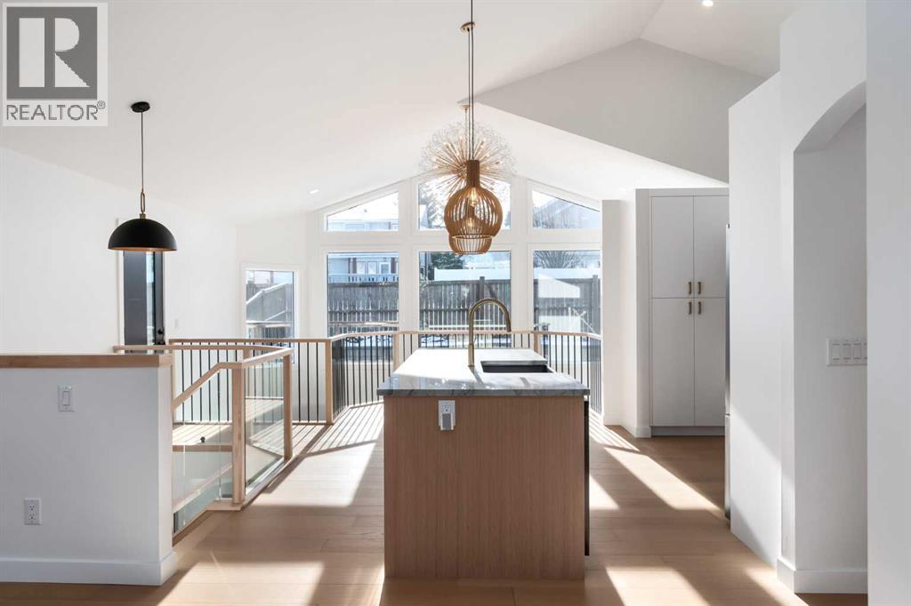 58 Edgevalley Close Nw, Calgary, Alberta  T3A 5E4 - Photo 3 - A2295449