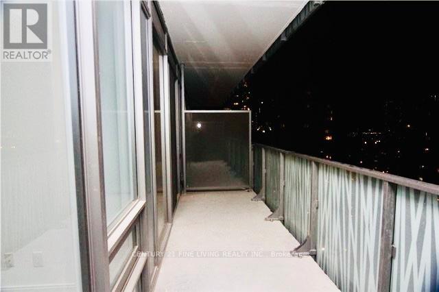 1703 - 42 Charles Street E, Toronto, Ontario  M4Y 1N3 - Photo 10 - C12930388