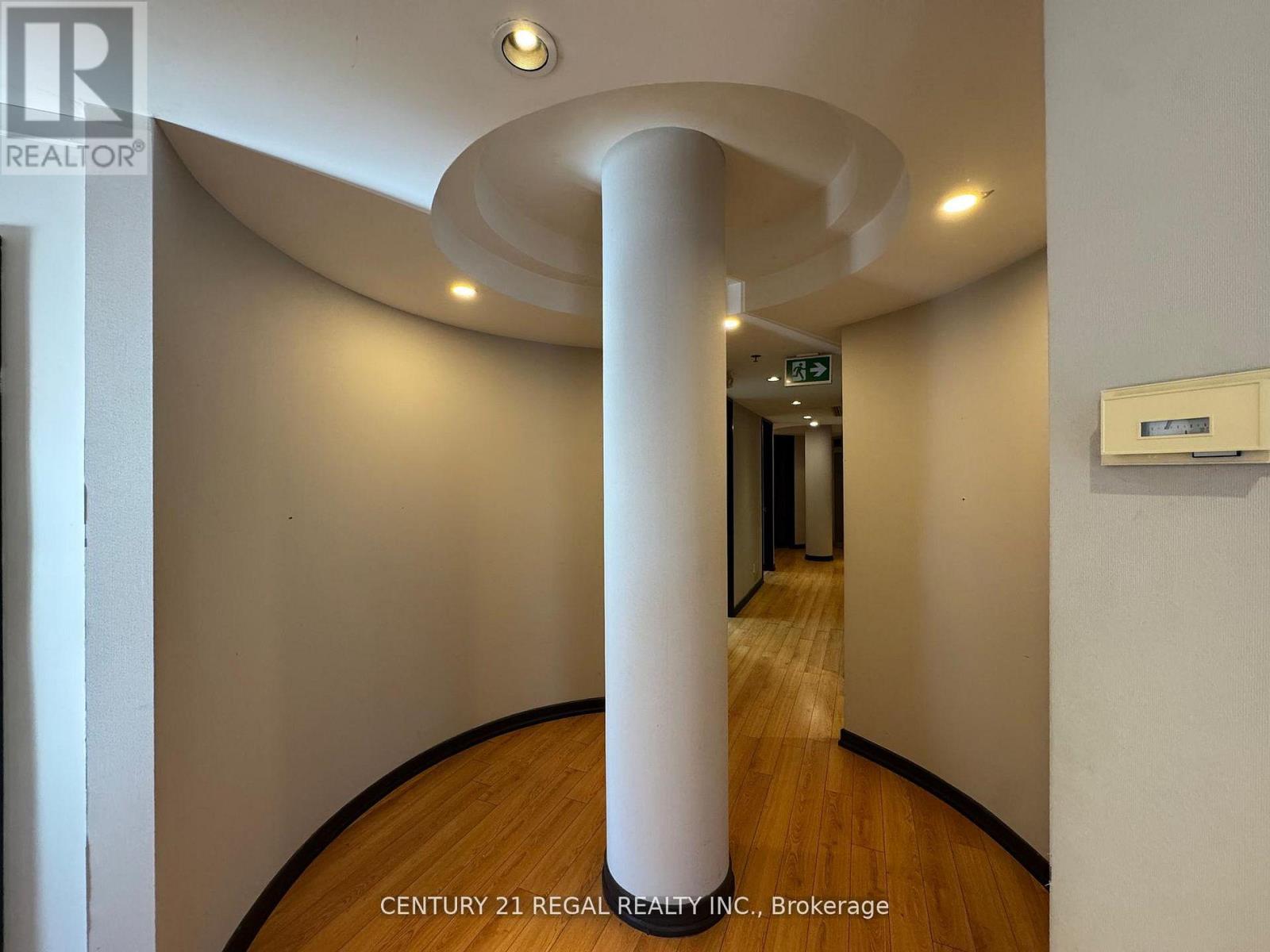 201 - 622 College Street, Toronto, Ontario  M6G 1B4 - Photo 10 - C12930470