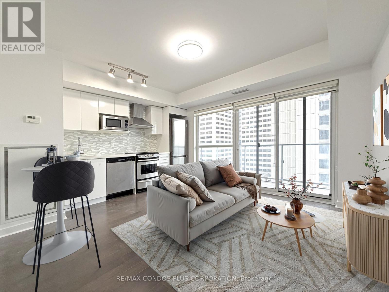 1508 - 58 Orchard View Boulevard, Toronto (Yonge-Eglinton), Ontario  M4R 0A2 - Photo 3 - C12930476