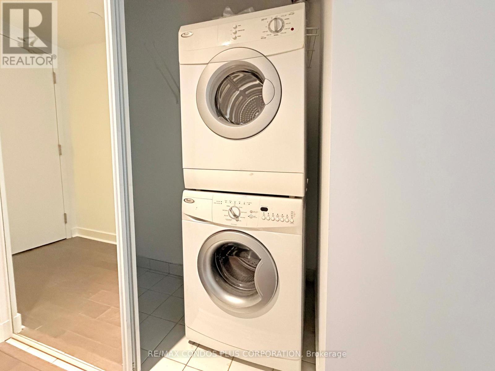 1508 - 58 Orchard View Boulevard, Toronto (Yonge-Eglinton), Ontario  M4R 0A2 - Photo 9 - C12930476