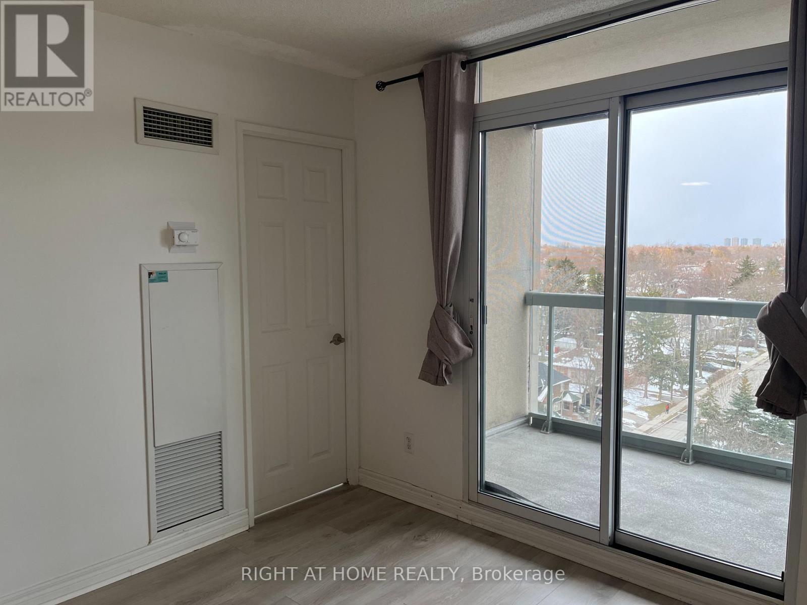 1206 - 28 Empress Avenue, Toronto, Ontario  M2N 6Z7 - Photo 14 - C12930484