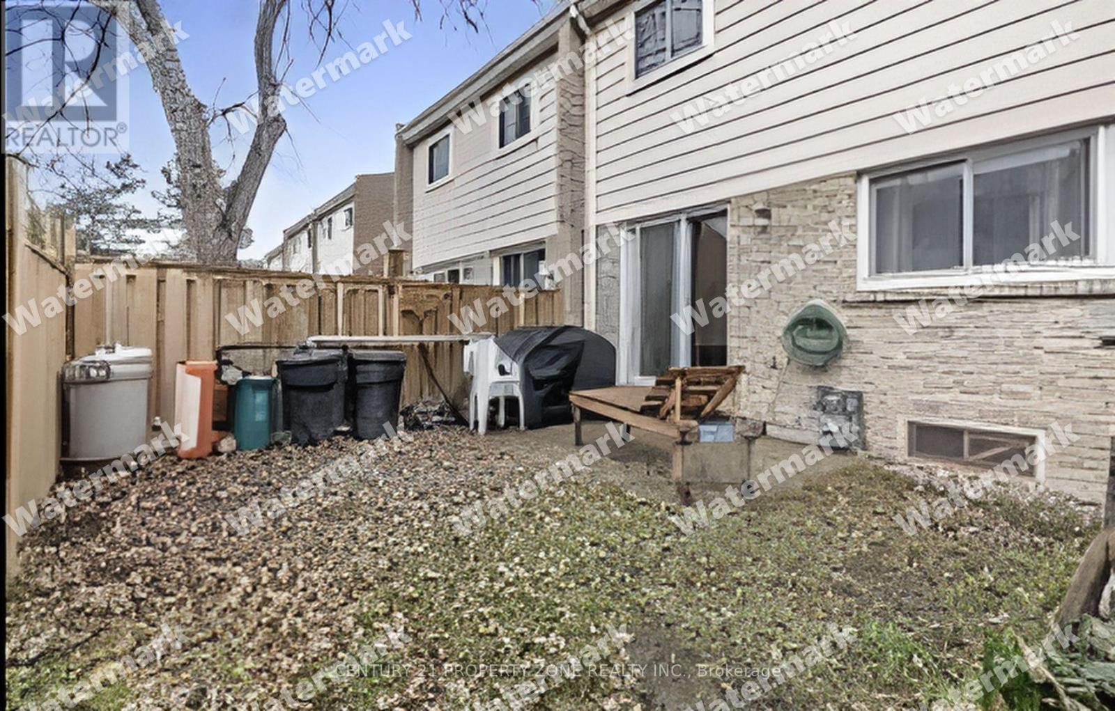 41 - 1020 Central Park Drive, Brampton, Ontario  L6S 3L6 - Photo 13 - W12930072