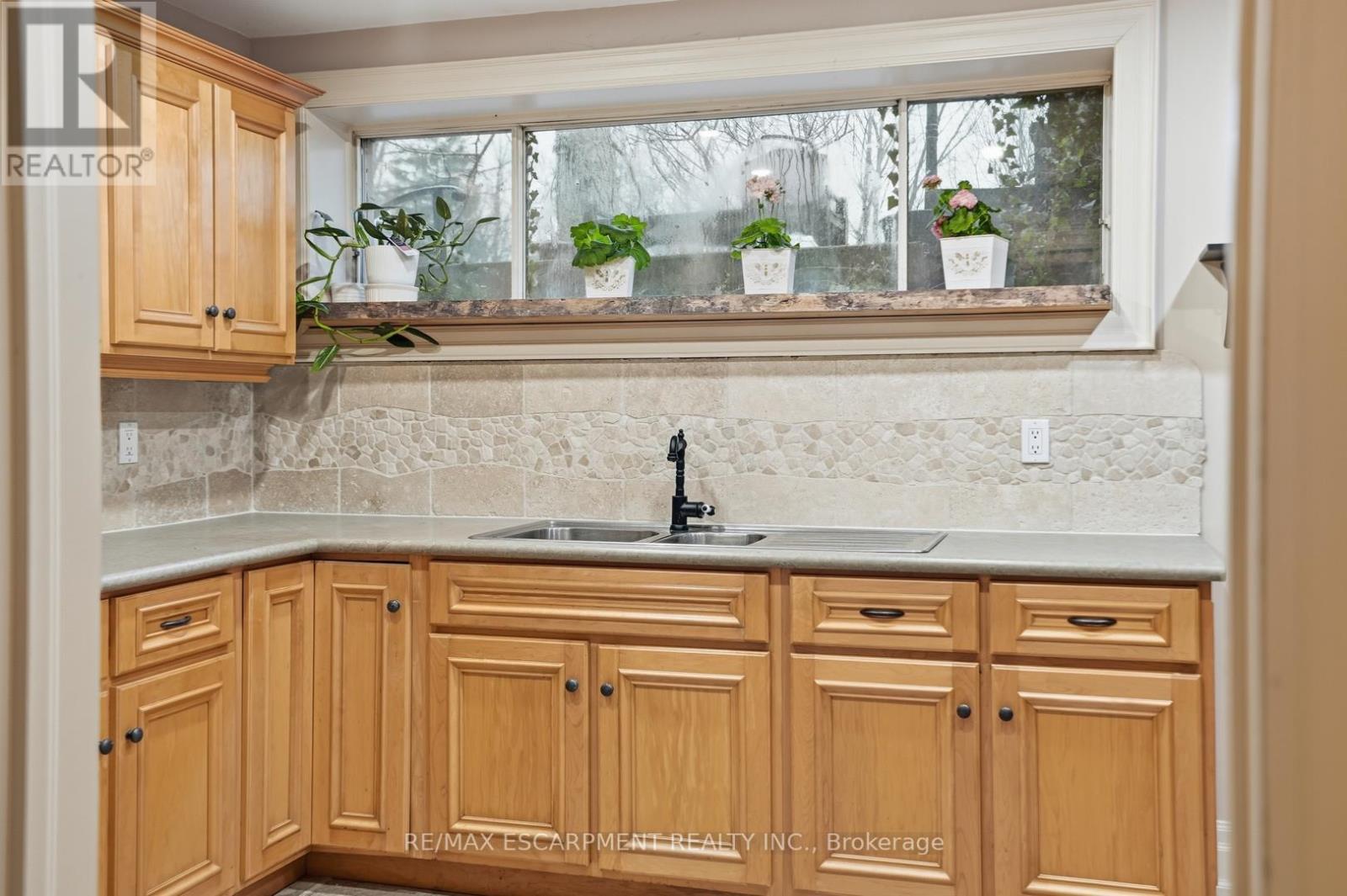 1987 Snake Road, Burlington, Ontario  L7P 4Y1 - Photo 38 - W12929810