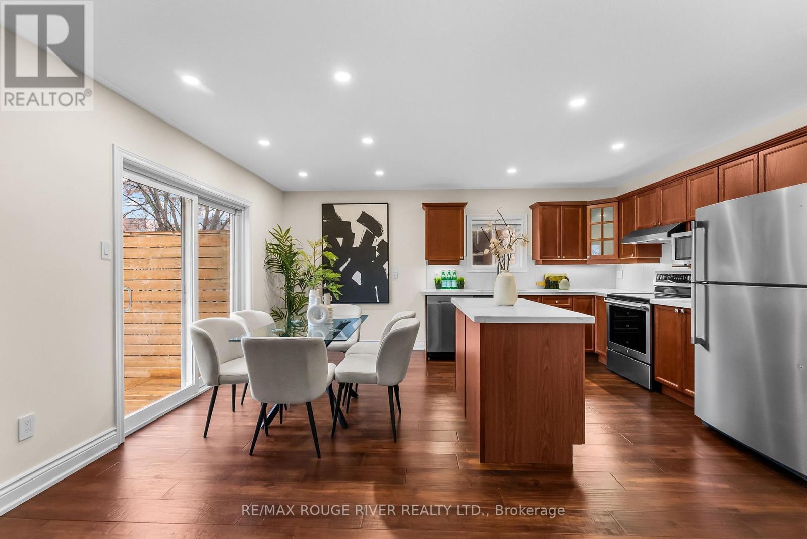 16 Aylesworth Avenue, Clarington, Ontario  L1E 3H2 - Photo 6 - E12930316