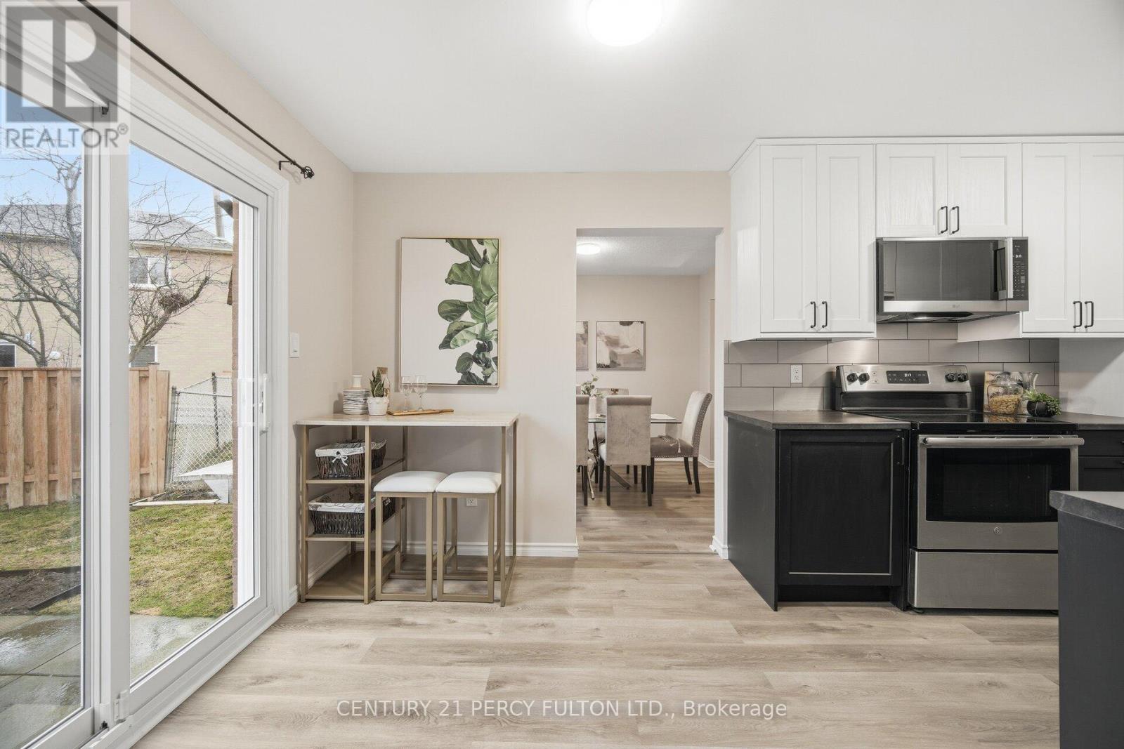 4 Raine Drive, Ajax, Ontario  L1T 3L3 - Photo 12 - E12930344