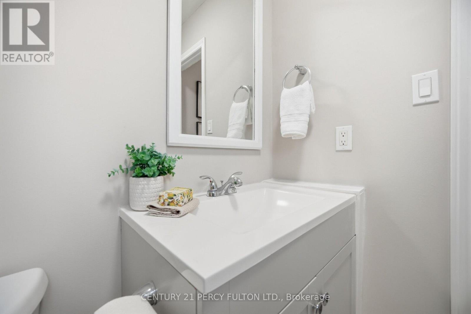 4 Raine Drive, Ajax, Ontario  L1T 3L3 - Photo 20 - E12930344