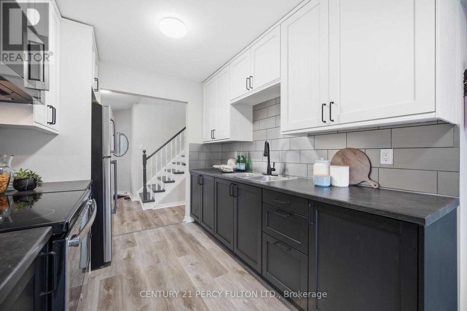 4 Raine Drive, Ajax, Ontario  L1T 3L3 - Photo 9 - E12930344