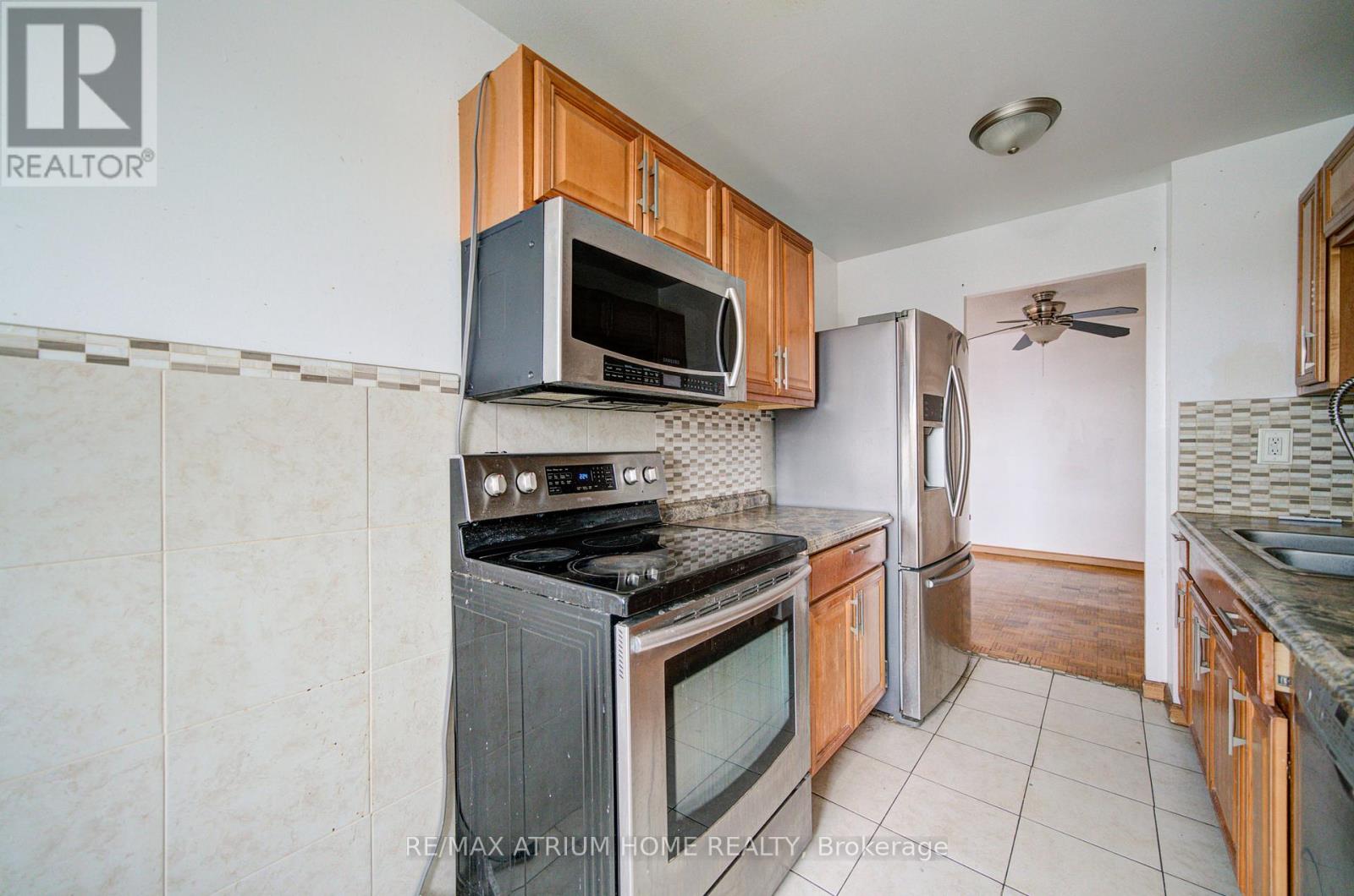 804 - 1101 Pharmacy Avenue, Toronto, Ontario  M1R 2Y3 - Photo 21 - E12930462