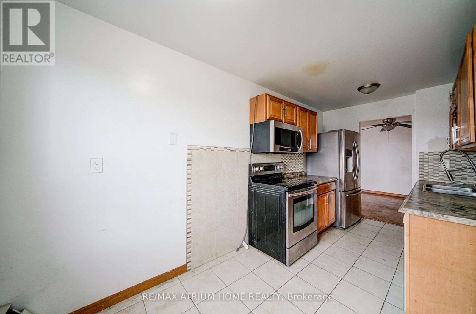 804 - 1101 Pharmacy Avenue, Toronto, Ontario  M1R 2Y3 - Photo 24 - E12930462