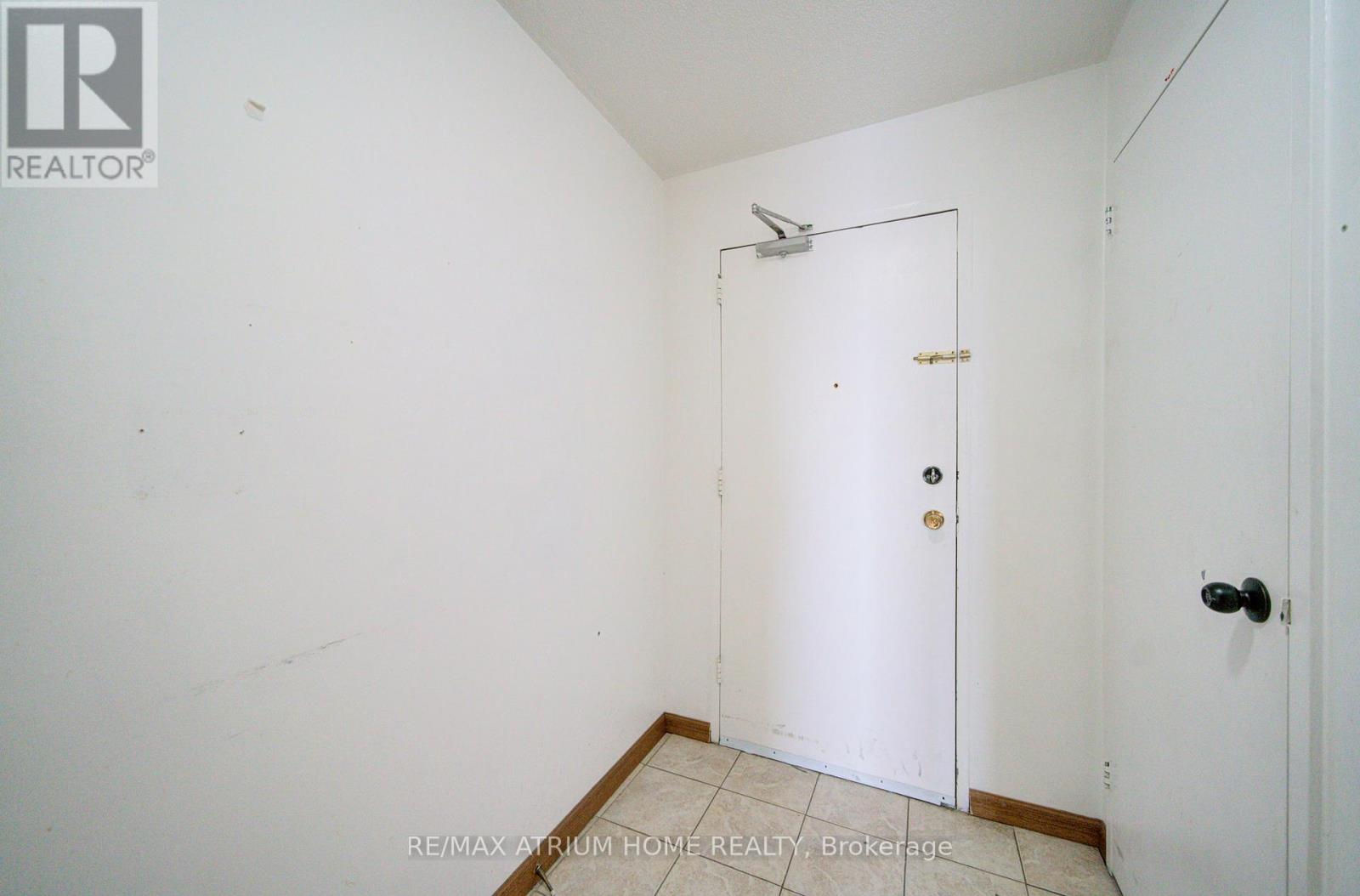 804 - 1101 Pharmacy Avenue, Toronto, Ontario  M1R 2Y3 - Photo 8 - E12930462