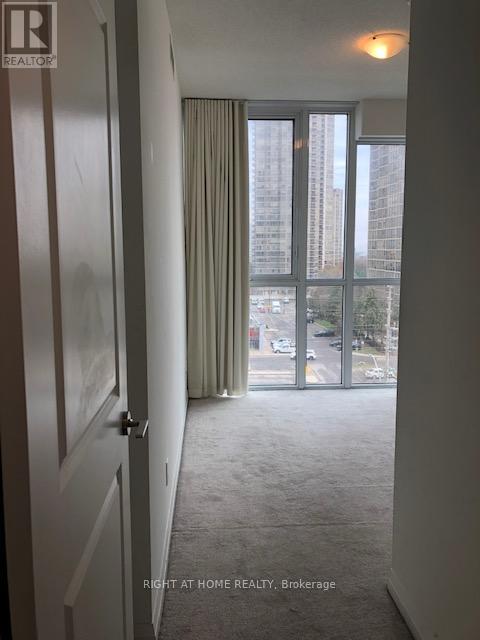 602 - 75 Eglinton Avenue W, Mississauga, Ontario  L5R 0E4 - Photo 12 - W12917696