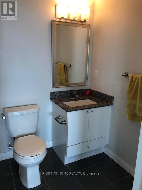 602 - 75 Eglinton Avenue W, Mississauga, Ontario  L5R 0E4 - Photo 9 - W12917696