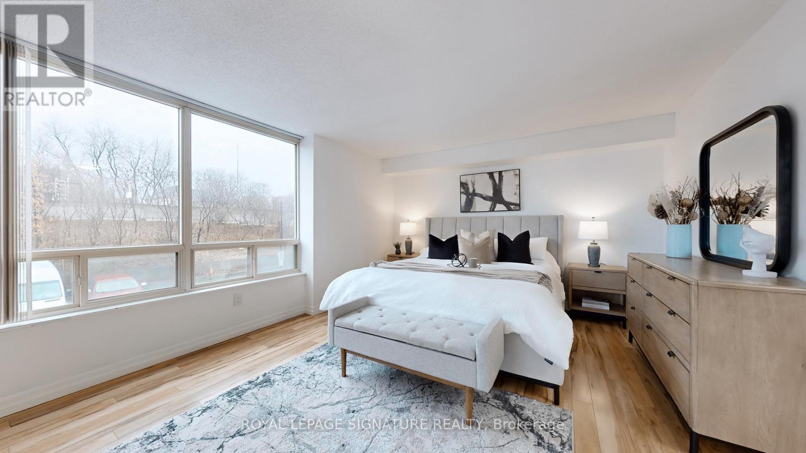 212 - 175 Cedar Avenue, Richmond Hill, Ontario  L4C 9V3 - Photo 16 - N12930346