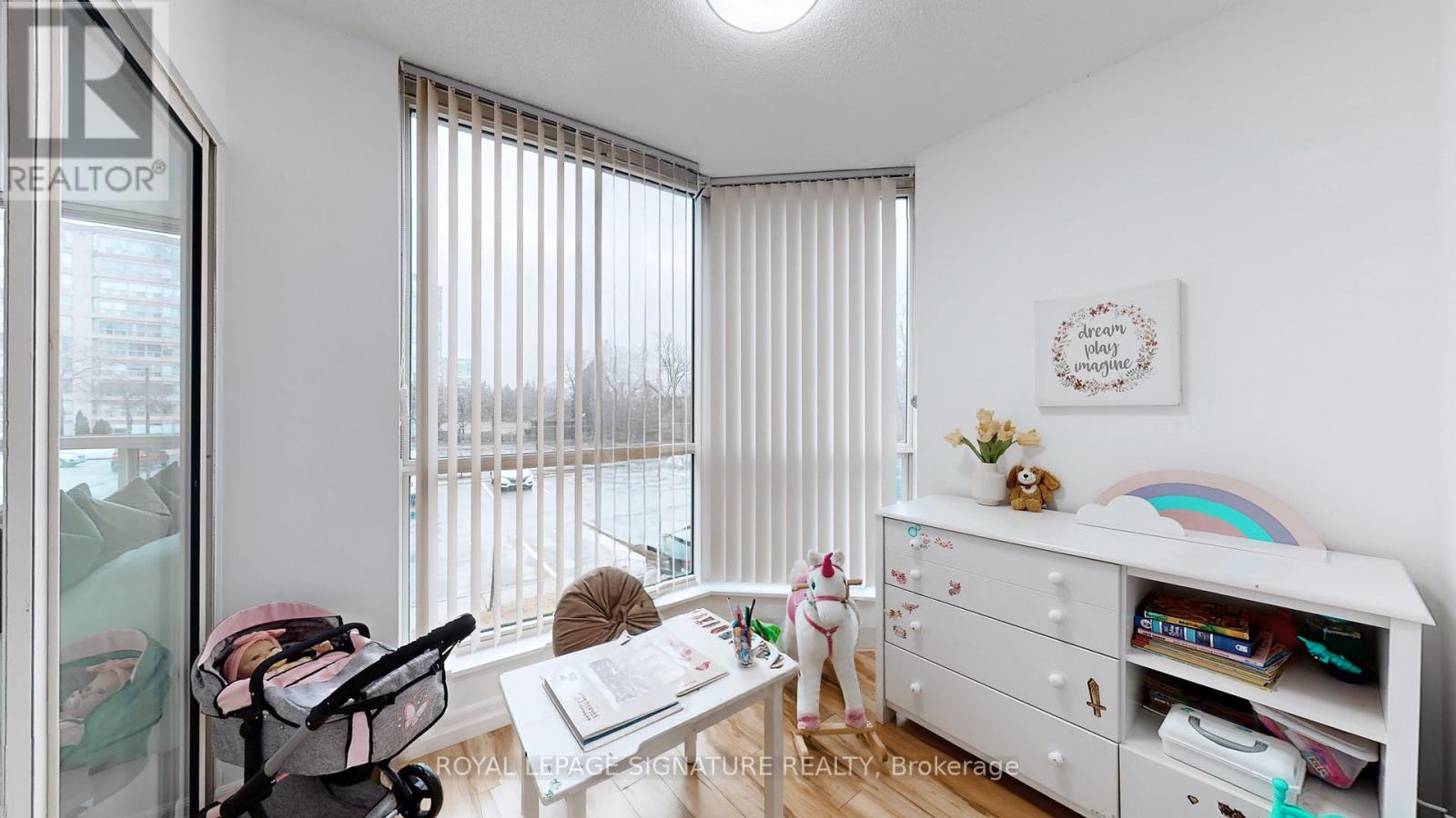 212 - 175 Cedar Avenue, Richmond Hill, Ontario  L4C 9V3 - Photo 27 - N12930346