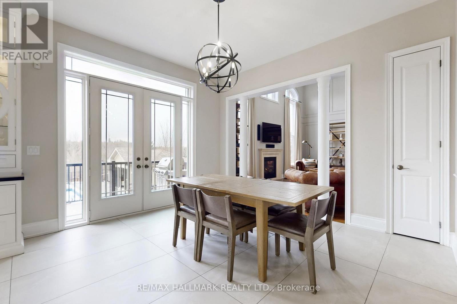 24 Bluff Trail, King, Ontario  L7B 0A1 - Photo 12 - N12930358