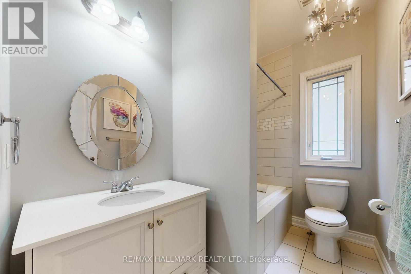 24 Bluff Trail, King, Ontario  L7B 0A1 - Photo 31 - N12930358