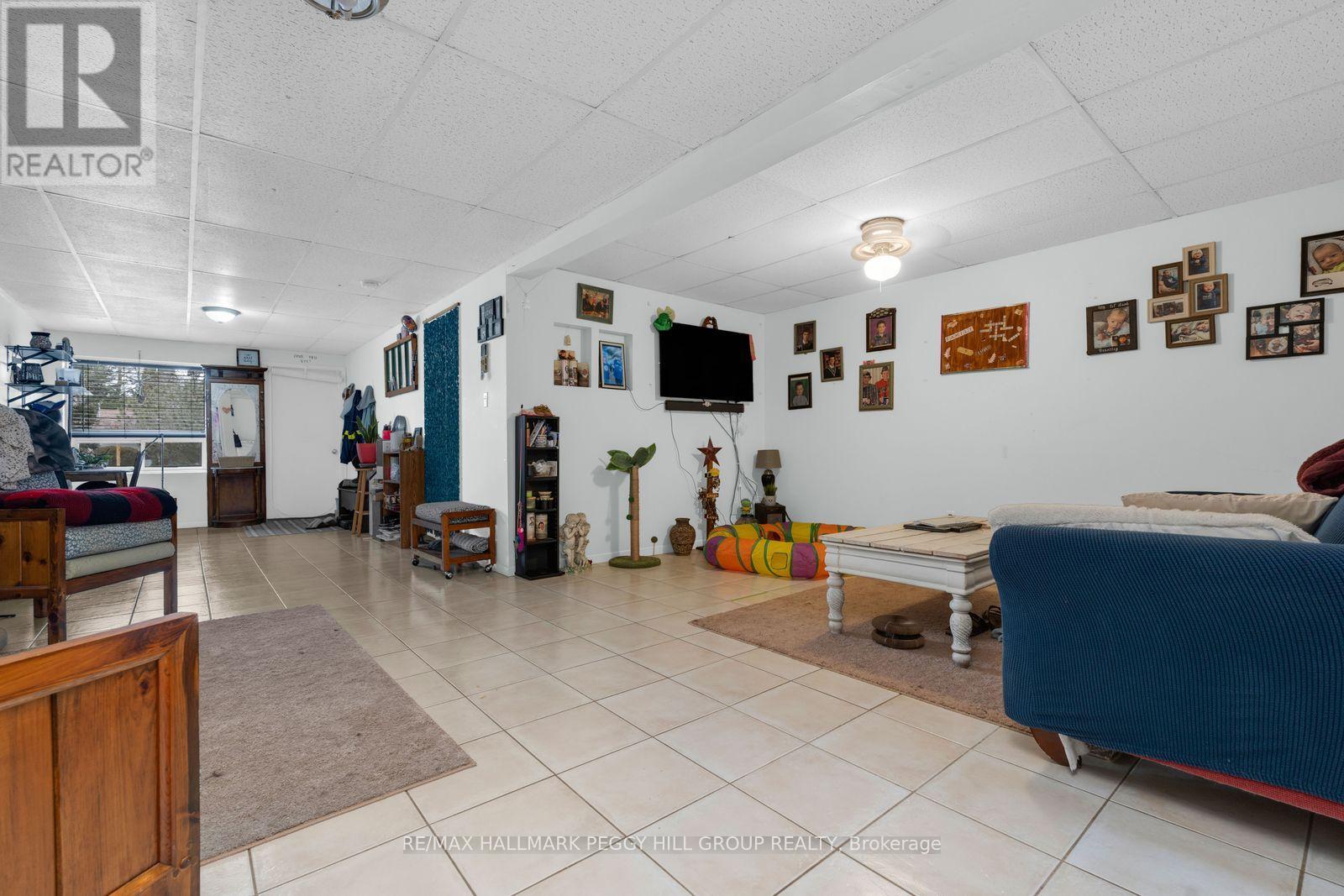 94 King Street, Essa (Angus), Ontario  L0M 1B0 - Photo 8 - N12930430