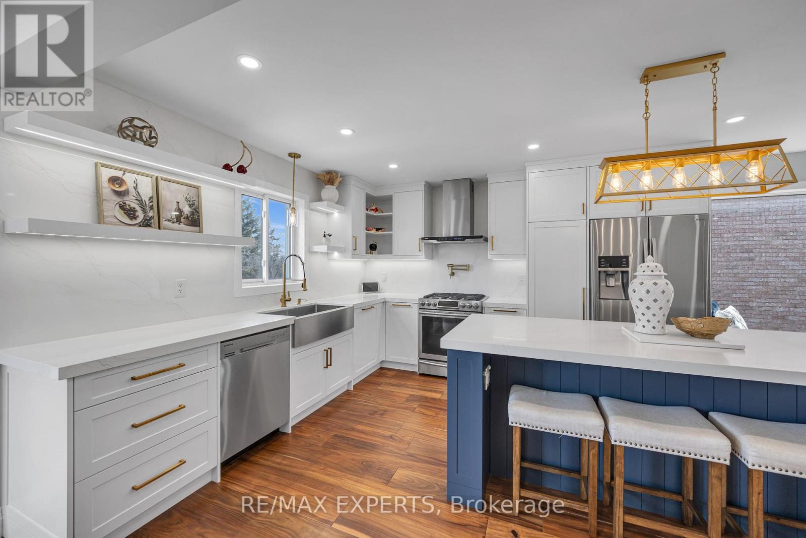 28 Bishop Drive, Barrie (Ardagh), Ontario  L4N 6Y5 - Photo 17 - S12930374