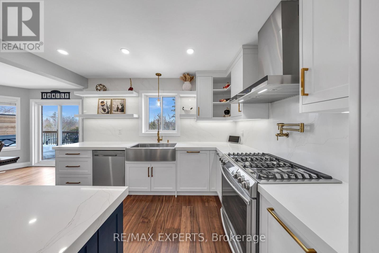 28 Bishop Drive, Barrie (Ardagh), Ontario  L4N 6Y5 - Photo 20 - S12930374