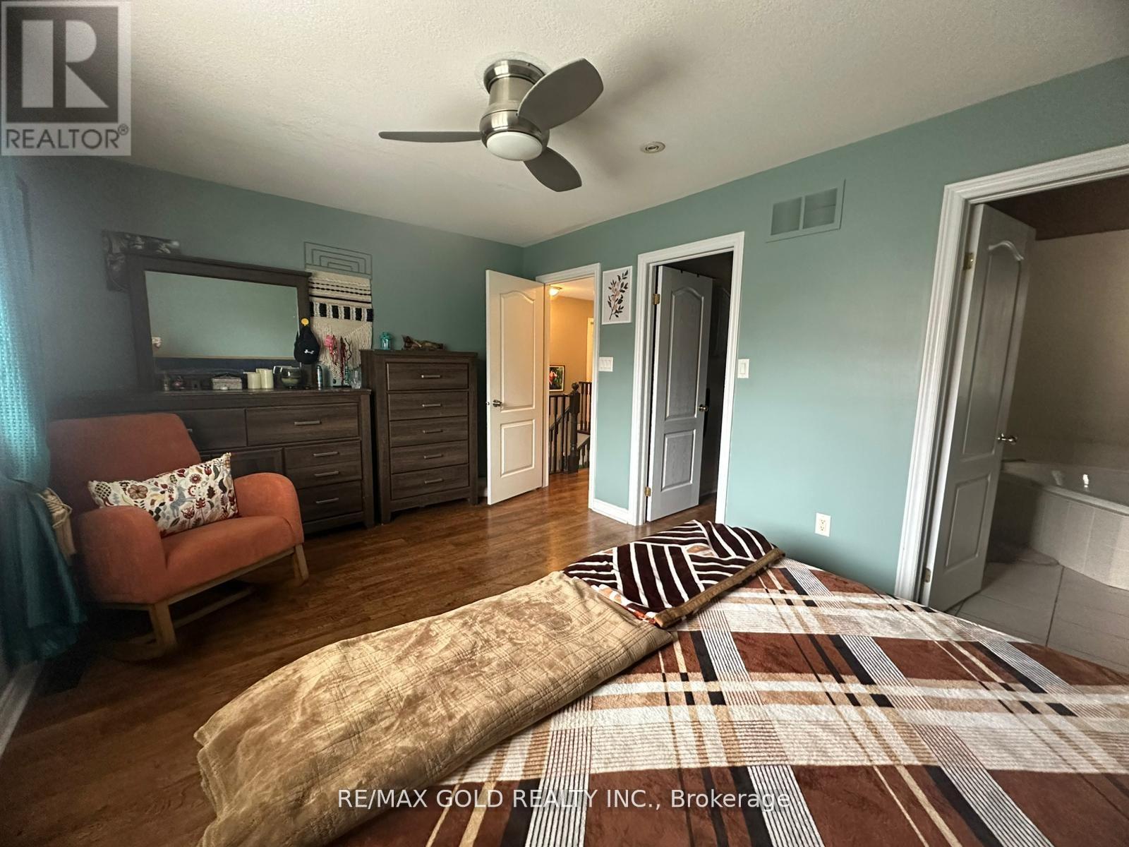 28 Sovereign's Gate, Barrie (Innis-Shore), Ontario  L4N 0K7 - Photo 18 - S12930466