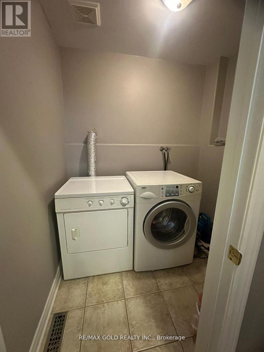 28 Sovereign's Gate, Barrie (Innis-Shore), Ontario  L4N 0K7 - Photo 26 - S12930466