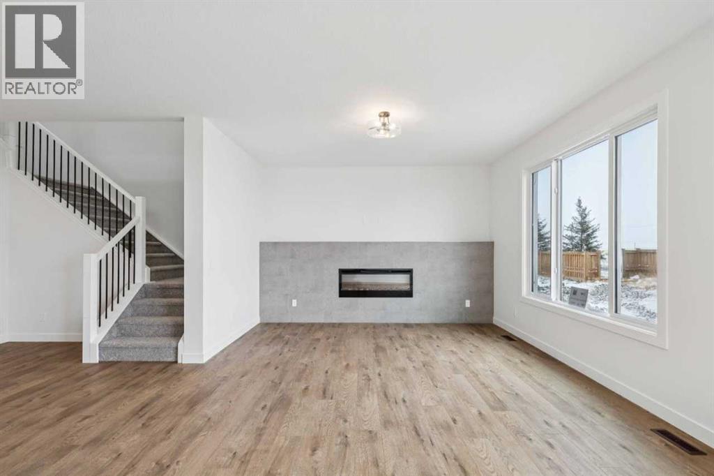 190 Northern Lights Crescent, Langdon, Alberta  T0J 1X2 - Photo 17 - A2272636