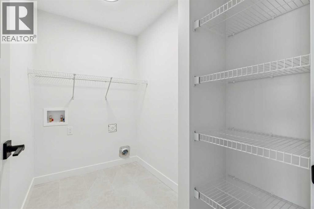 190 Northern Lights Crescent, Langdon, Alberta  T0J 1X2 - Photo 37 - A2272636