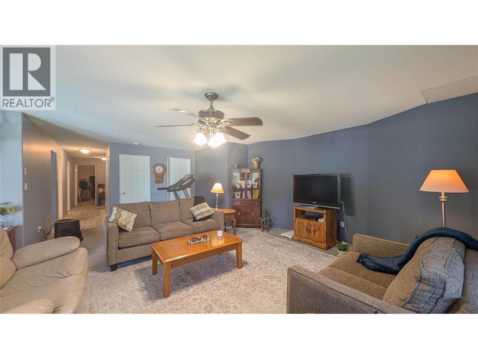 6182 Hwy 3-93 Highway, Cranbrook, British Columbia  V1C 7B2 - Photo 8 - 10347047