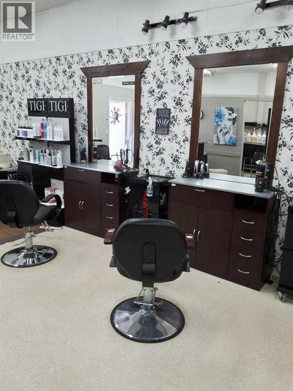 319 Main Street, Trochu, Alberta  T0M 2C0 - Photo 13 - A2275446