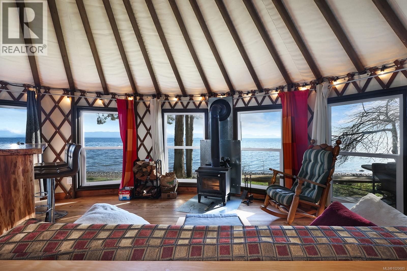 5862 Aldergrove Dr, Courtenay, British Columbia  V9J 1W2 - Photo 47 - 1029685