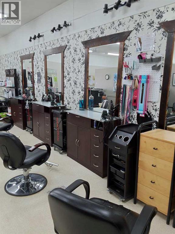 319 Main Street, Trochu, Alberta  T0M 2C0 - Photo 38 - A2275446