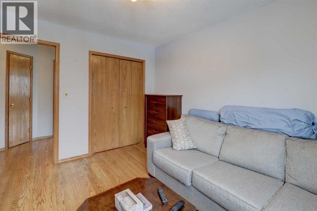 232 Hampshire Place Nw, Calgary, Alberta  T3A 4Y7 - Photo 21 - A2292276