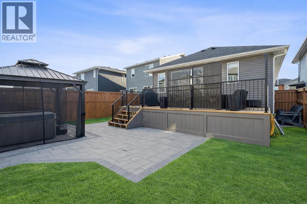 196 Emberside Hollow, Cochrane, Alberta  T4C 2A3 - Photo 20 - A2295300