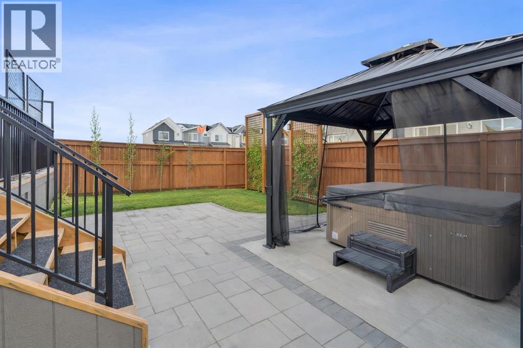 196 Emberside Hollow, Cochrane, Alberta  T4C 2A3 - Photo 21 - A2295300