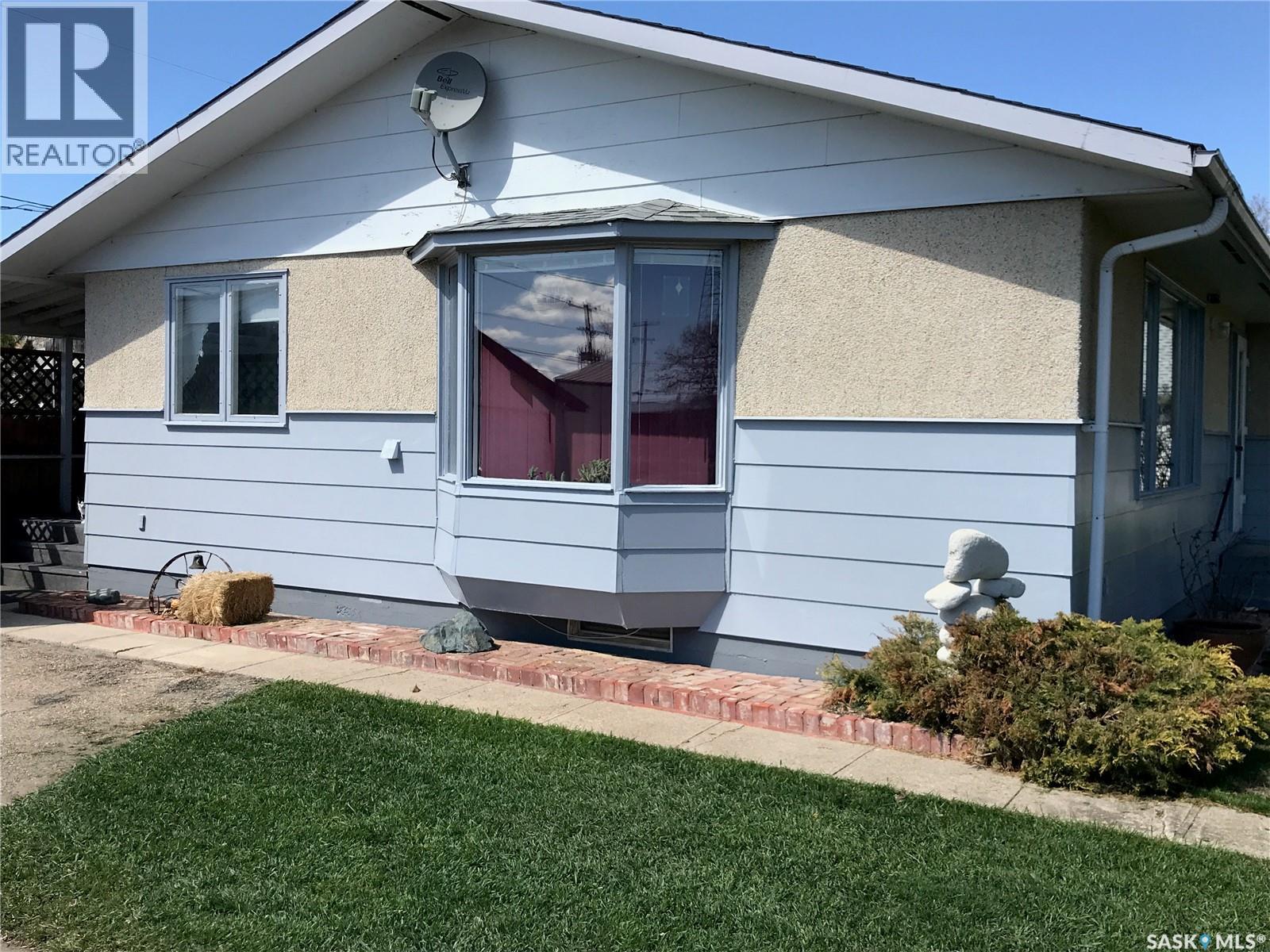 318 Brownlee Street, Morse, Saskatchewan  S0H 3C0 - Photo 24 - SK031464