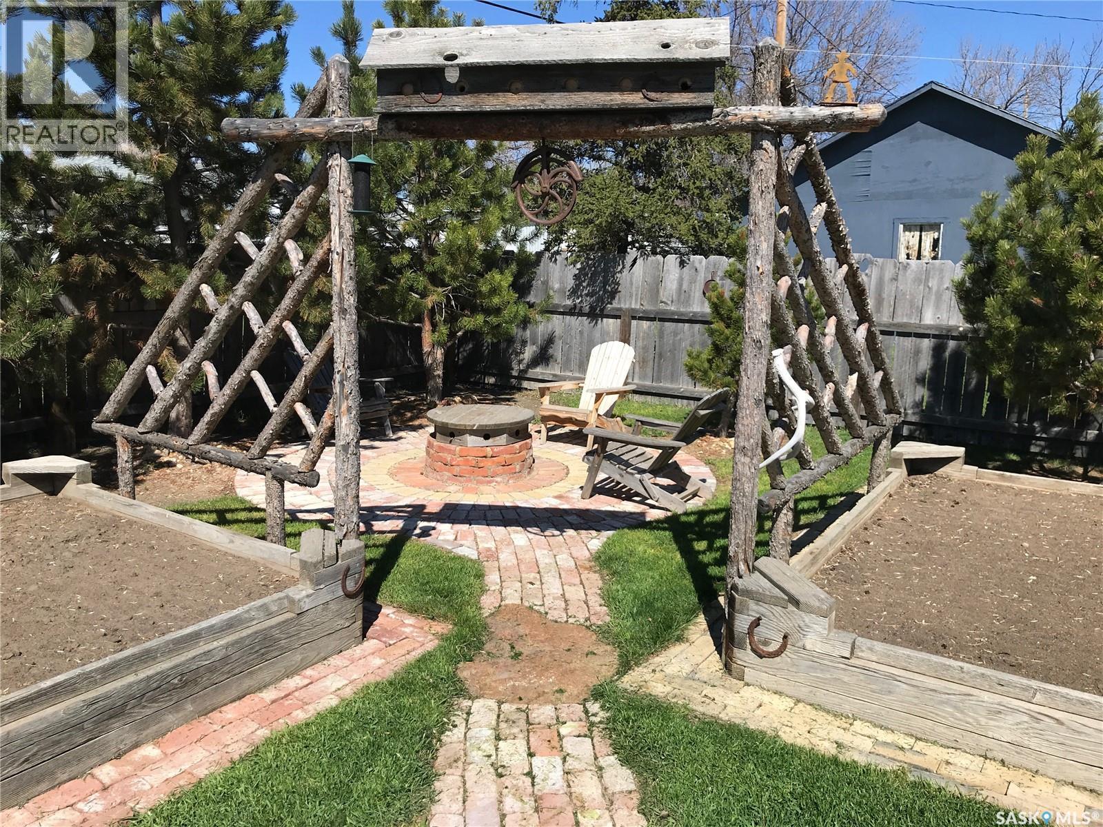 318 Brownlee Street, Morse, Saskatchewan  S0H 3C0 - Photo 26 - SK031464