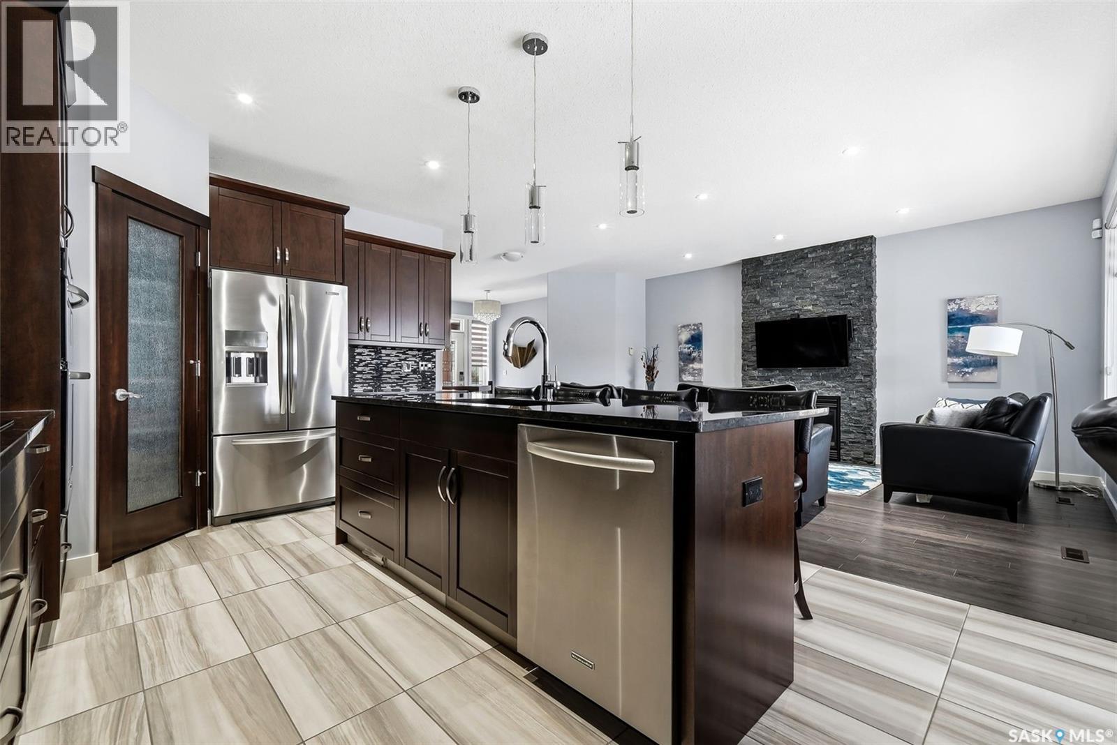 3921 Red Lily Bay, Regina, Saskatchewan  S4V 1S3 - Photo 10 - SK031459