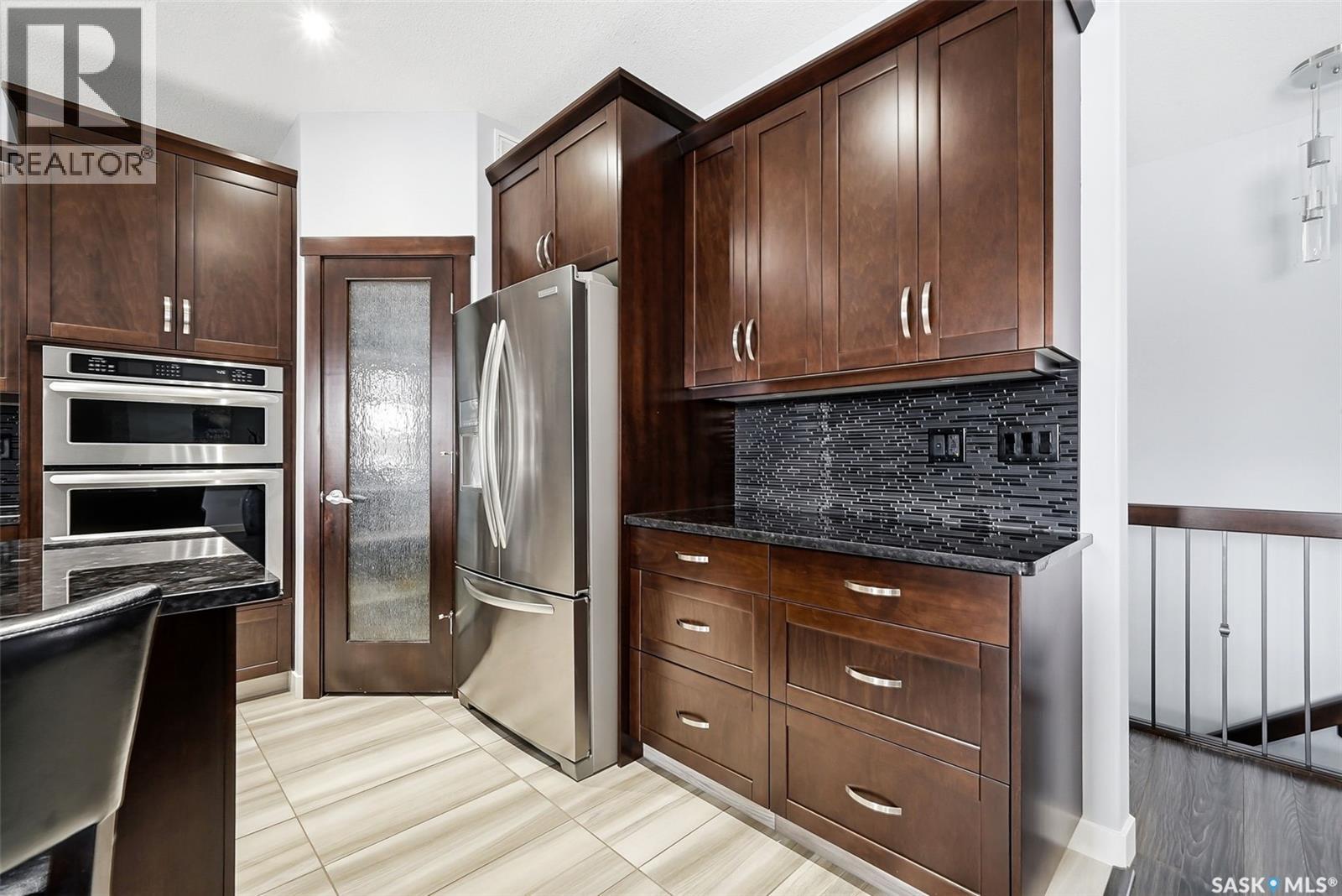 3921 Red Lily Bay, Regina, Saskatchewan  S4V 1S3 - Photo 12 - SK031459