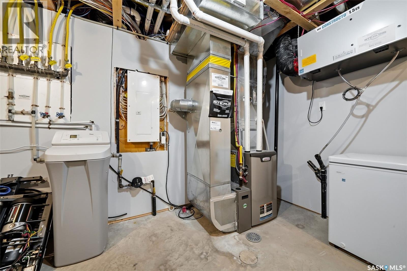 3921 Red Lily Bay, Regina, Saskatchewan  S4V 1S3 - Photo 47 - SK031459