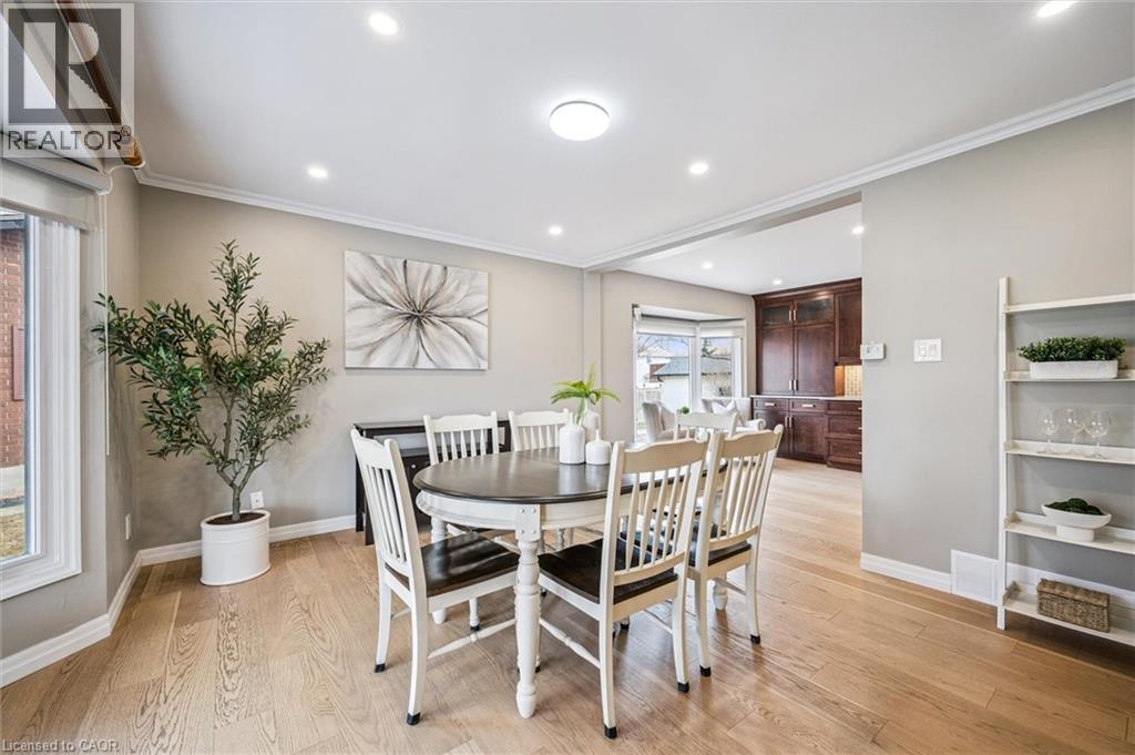 161 Ambleside Court, Waterloo, Ontario  N2K 3E3 - Photo 14 - 40812161