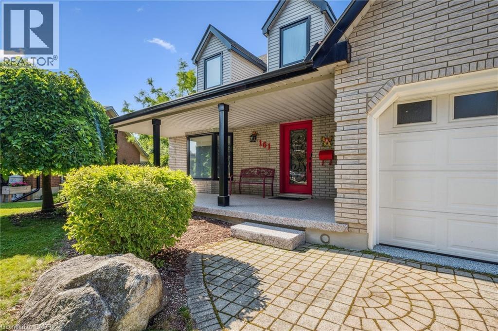 161 Ambleside Court, Waterloo, Ontario  N2K 3E3 - Photo 5 - 40812161