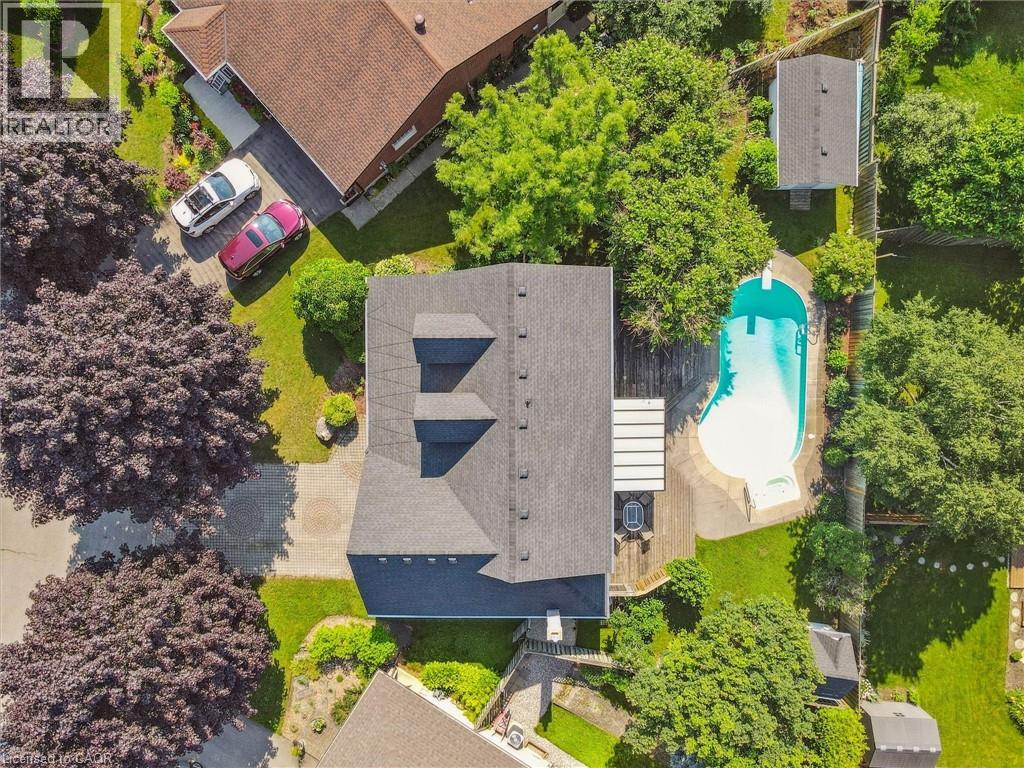 161 Ambleside Court, Waterloo, Ontario  N2K 3E3 - Photo 48 - 40812161